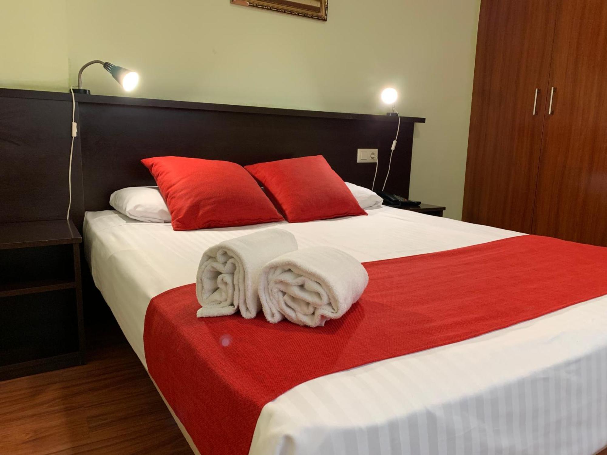 Hostal Hotil Coruna Centro ア・コルーニャ エクステリア 写真