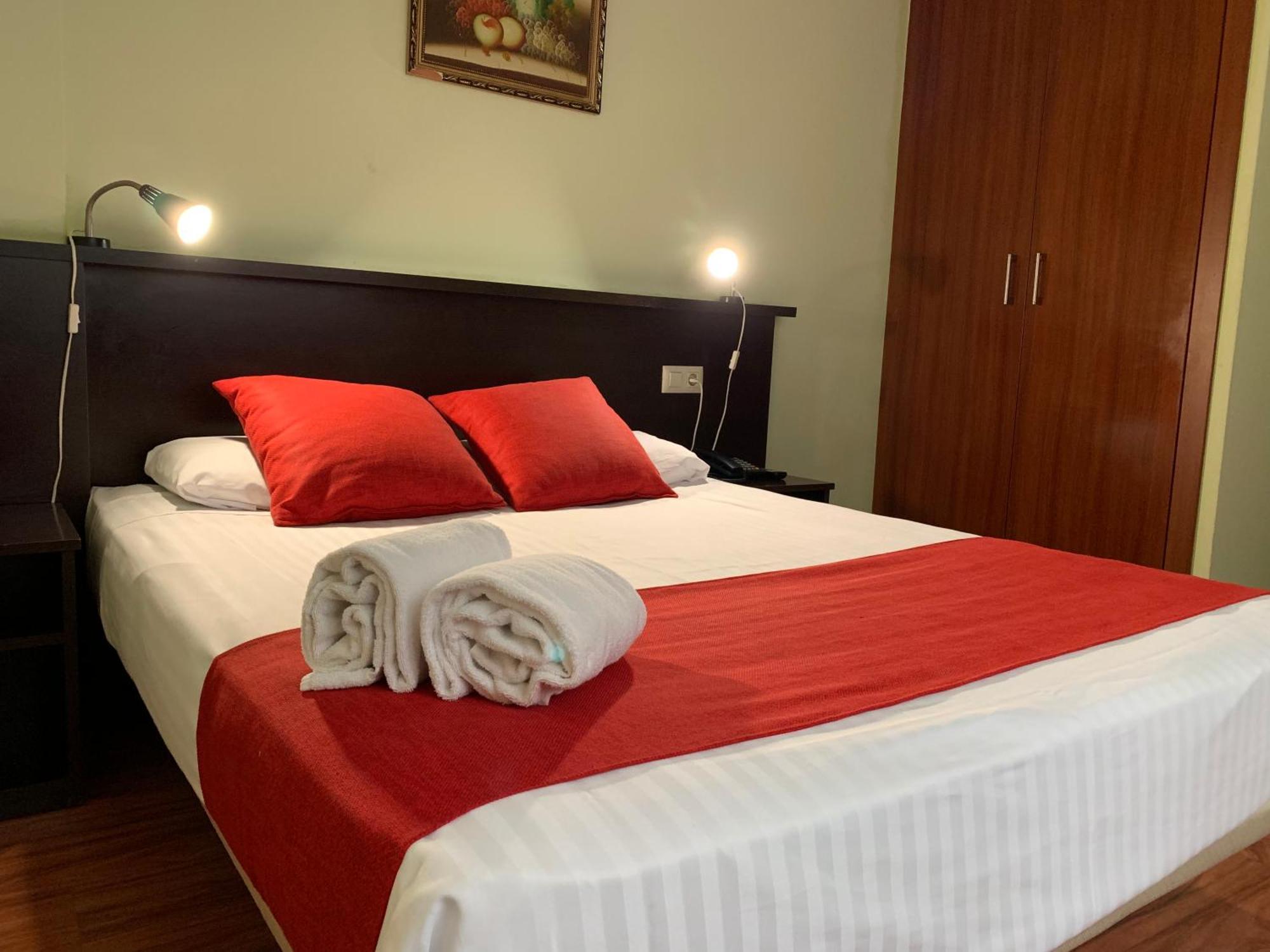 Hostal Hotil Coruna Centro ア・コルーニャ エクステリア 写真