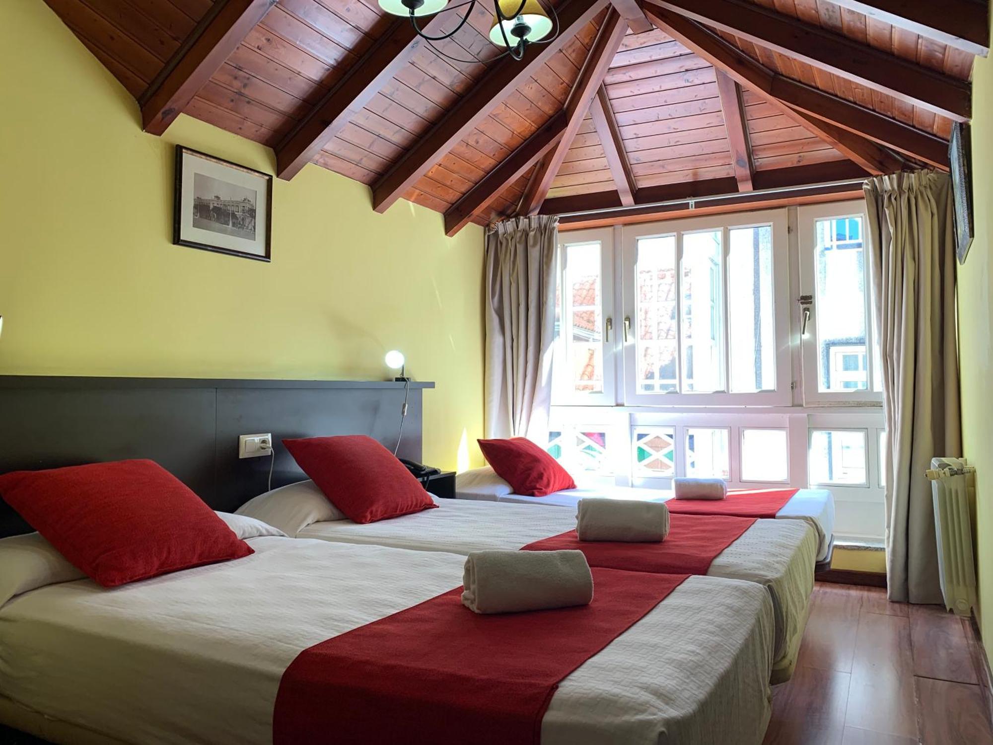 Hostal Hotil Coruna Centro ア・コルーニャ エクステリア 写真