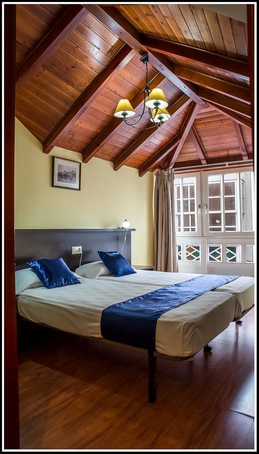 Hostal Hotil Coruna Centro ア・コルーニャ エクステリア 写真