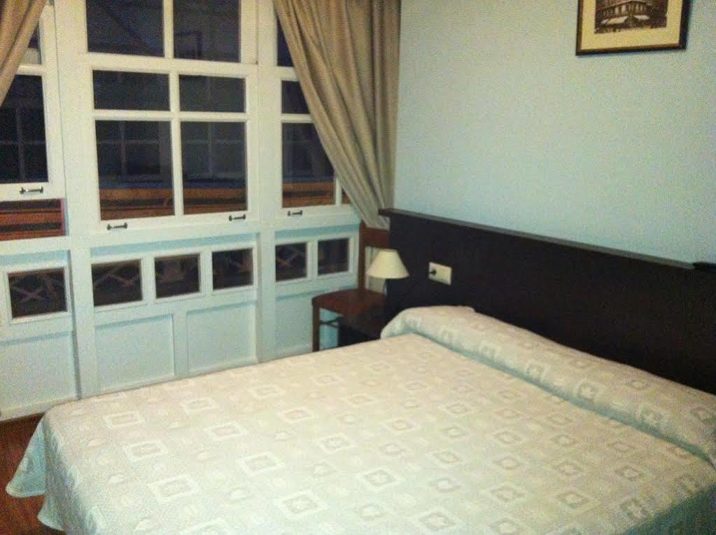 Hostal Hotil Coruna Centro ア・コルーニャ エクステリア 写真