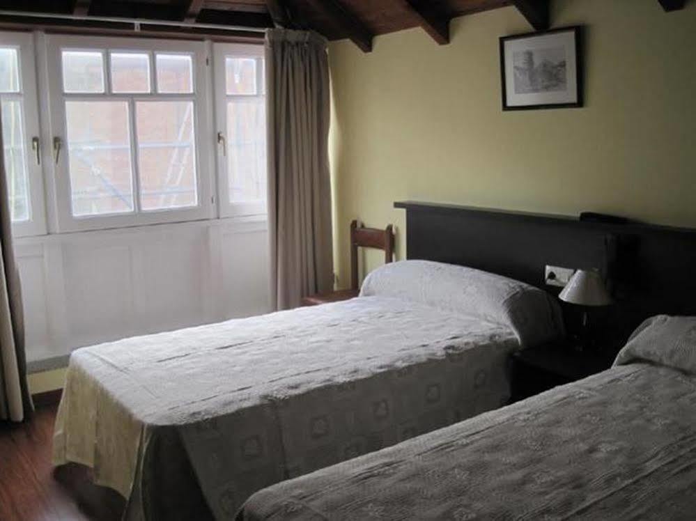 Hostal Hotil Coruna Centro ア・コルーニャ エクステリア 写真