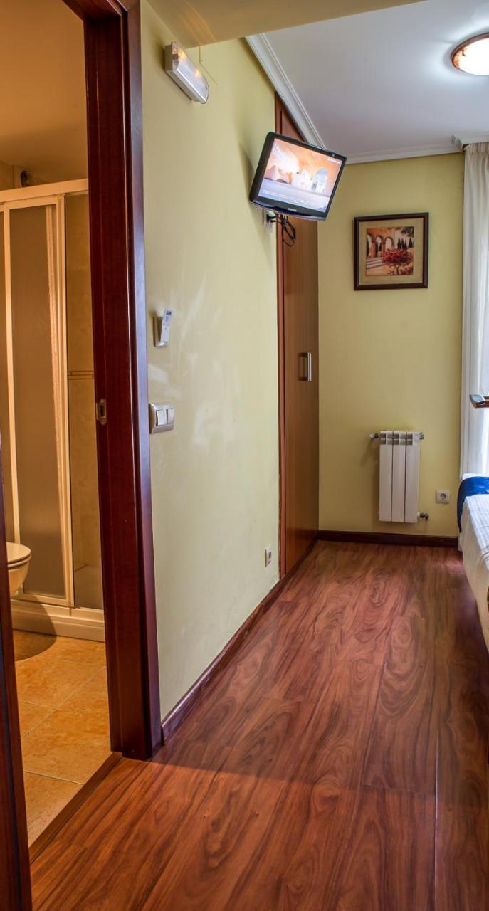 Hostal Hotil Coruna Centro ア・コルーニャ エクステリア 写真